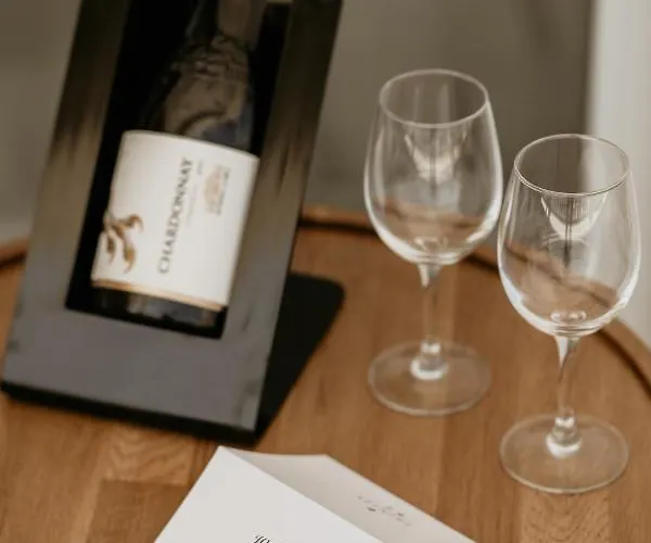 Ξενοδοχείο Trinity Hospitality *