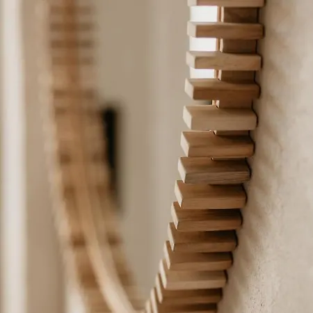 Trinity Hospitality أمولياني