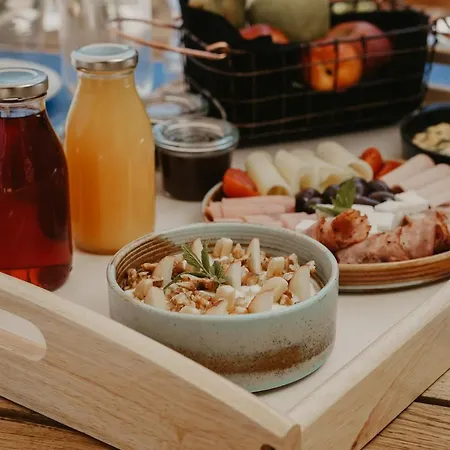 فندق Trinity Hospitality