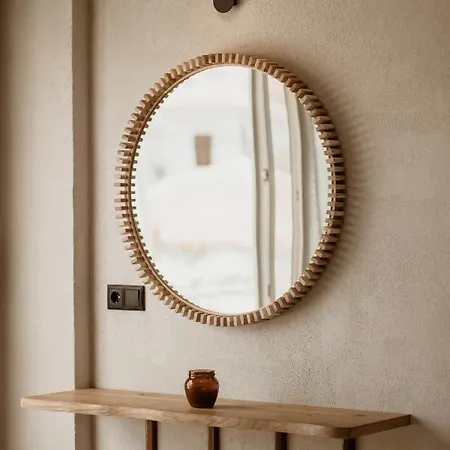 فندق Trinity Hospitality *